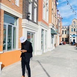 Meet your Posher, Ammar